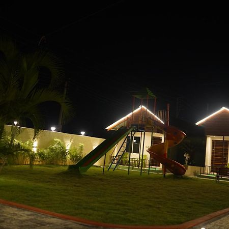 New Mouchak Hotel & Resorts Tajpur المظهر الخارجي الصورة